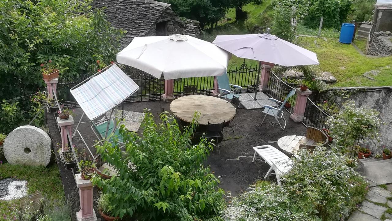 Shanty Calasca-Castiglione Buitenkant foto
