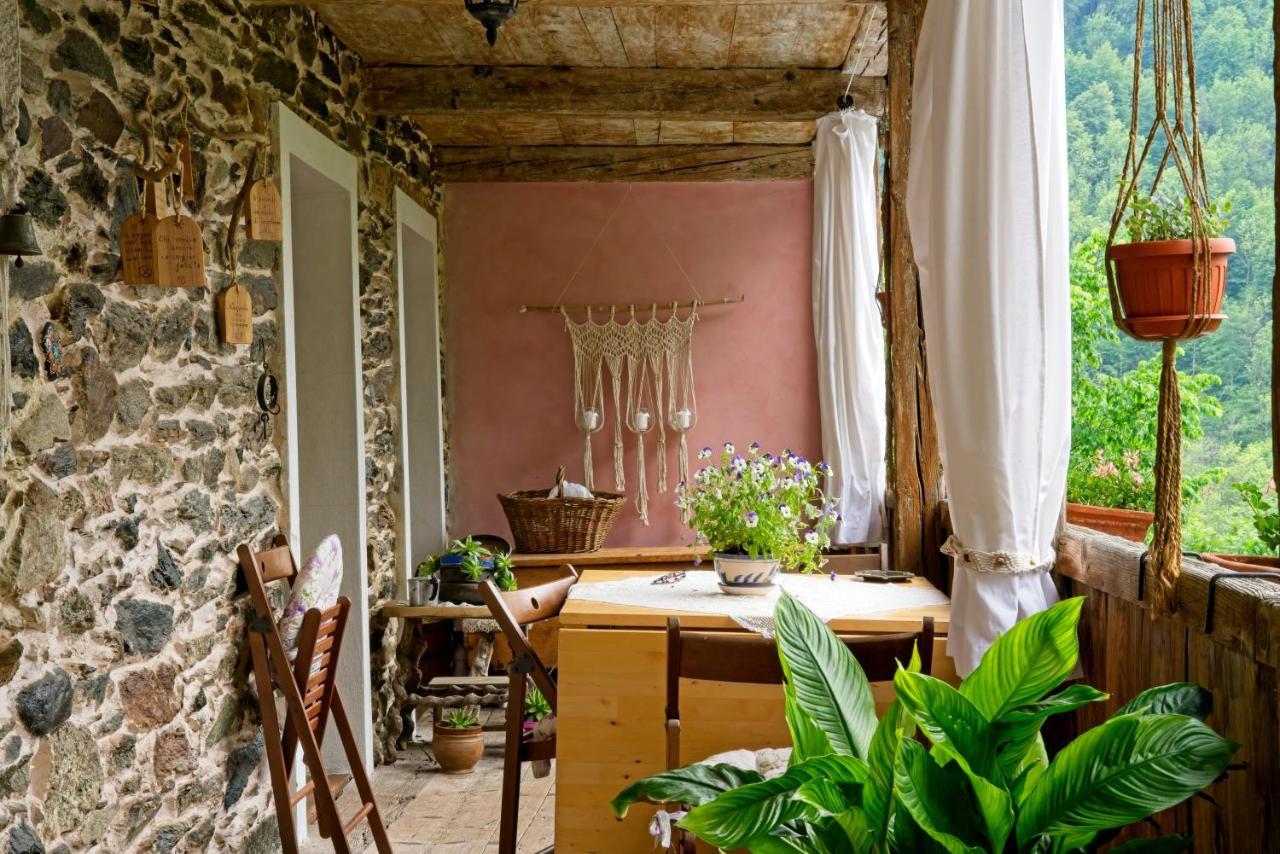 Shanty Calasca-Castiglione Buitenkant foto